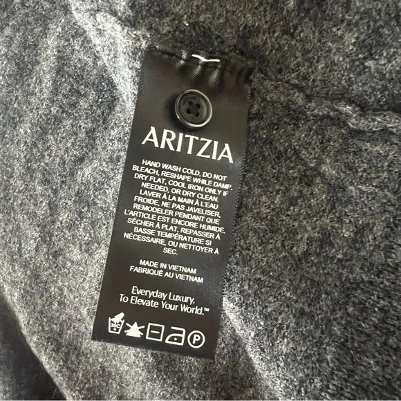 NWT Heather Charcoal Softspoke Wilfred Aritzia Cardigan - Picture 12 of 13